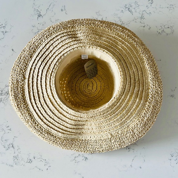 Cost Plus World Market ivory Wide Brim woman’s hat - Picture 5 of 9